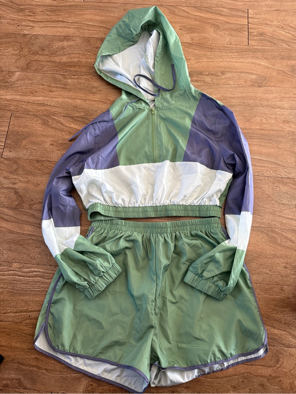 SHEIN Sage Green, Lavender & White Cropped Hooded Windbreaker Set